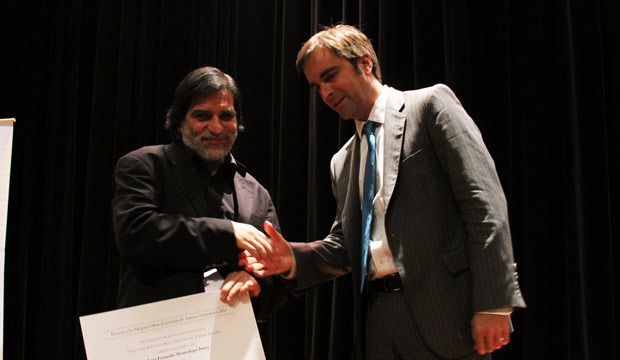 Ministro premió a las Mejores Obras Literarias 2011