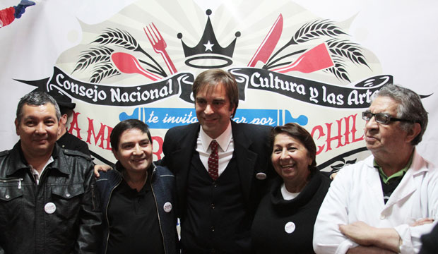 Ministro Cruz-Coke invita a votar por La mejor picada de Chile