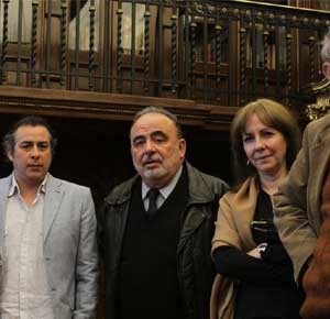 Jurado del concurso: Iván Thays, Carolina Rivas, Camilo Marks, Roberto González-Echevarría, Martín Caparrós.