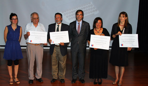 Paz Balmaceda, Jaime Aníbal Cerda, Julio Gálvez, Ministro Luciano Cruz-Coke, Rosa Calderón y Rosa Gutiérrez