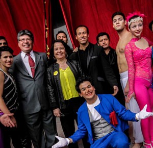 Ministra de Cultura destaca aporte de artistas chilenos en la celebración del Día Nacional del Circo