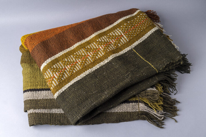 Chiloé en color / Osvaldo Guineo, Quellón, Región de Los Lagos