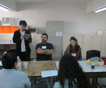 Exitoso cierre de taller de muñecas patrimoniales en Centro Penitenciario Femenino de San Miguel - Programa Visitas Artísticas Fondart