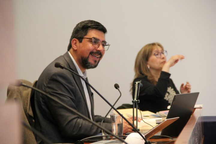 Trenzar Lecturas: El arte de los mediadores que conectan mundos en Magallanes