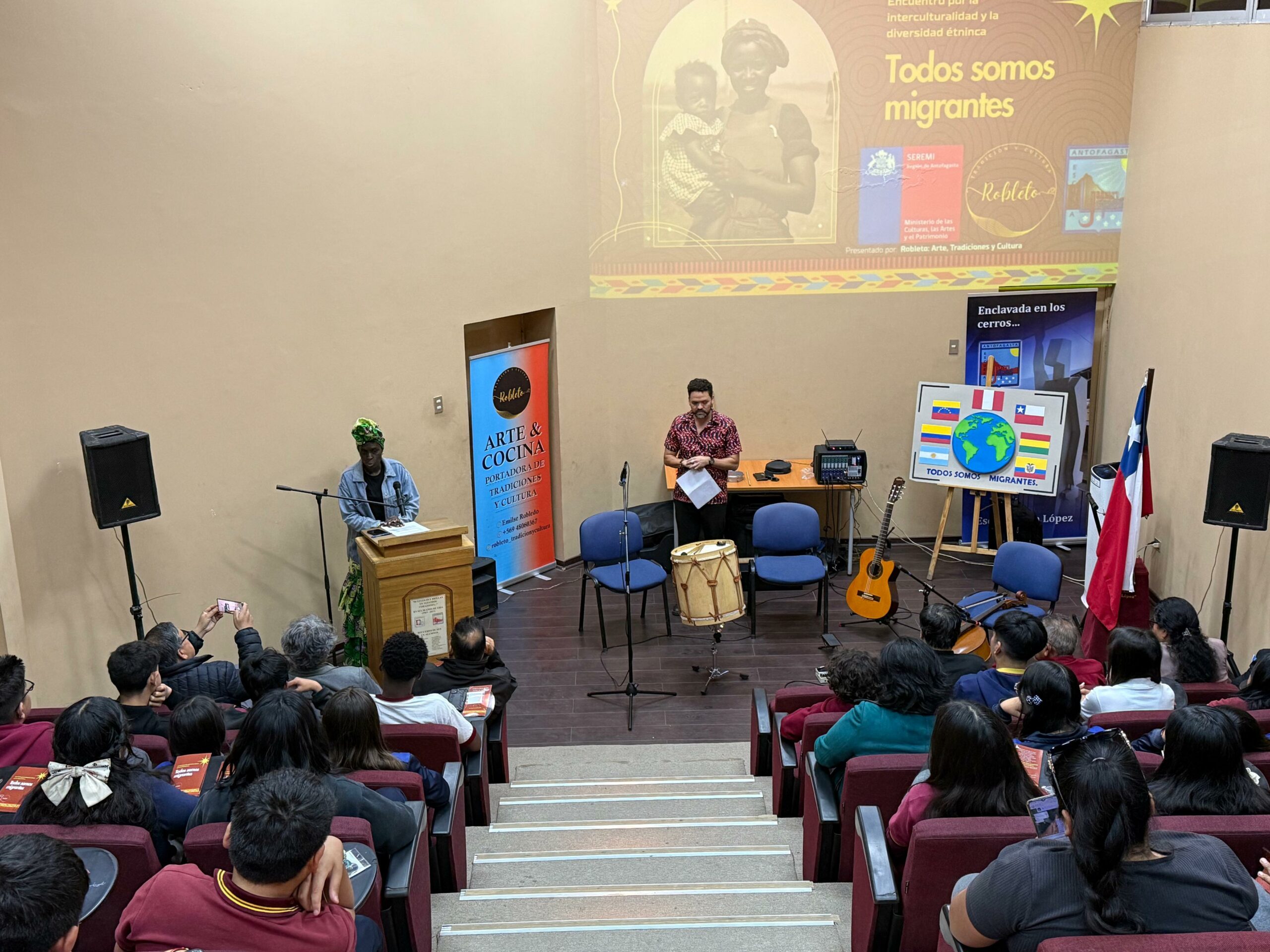 Comunidad estudiantil de escuela Juan López participó de jornada dedicada a la interculturalidad y diversidad étnica