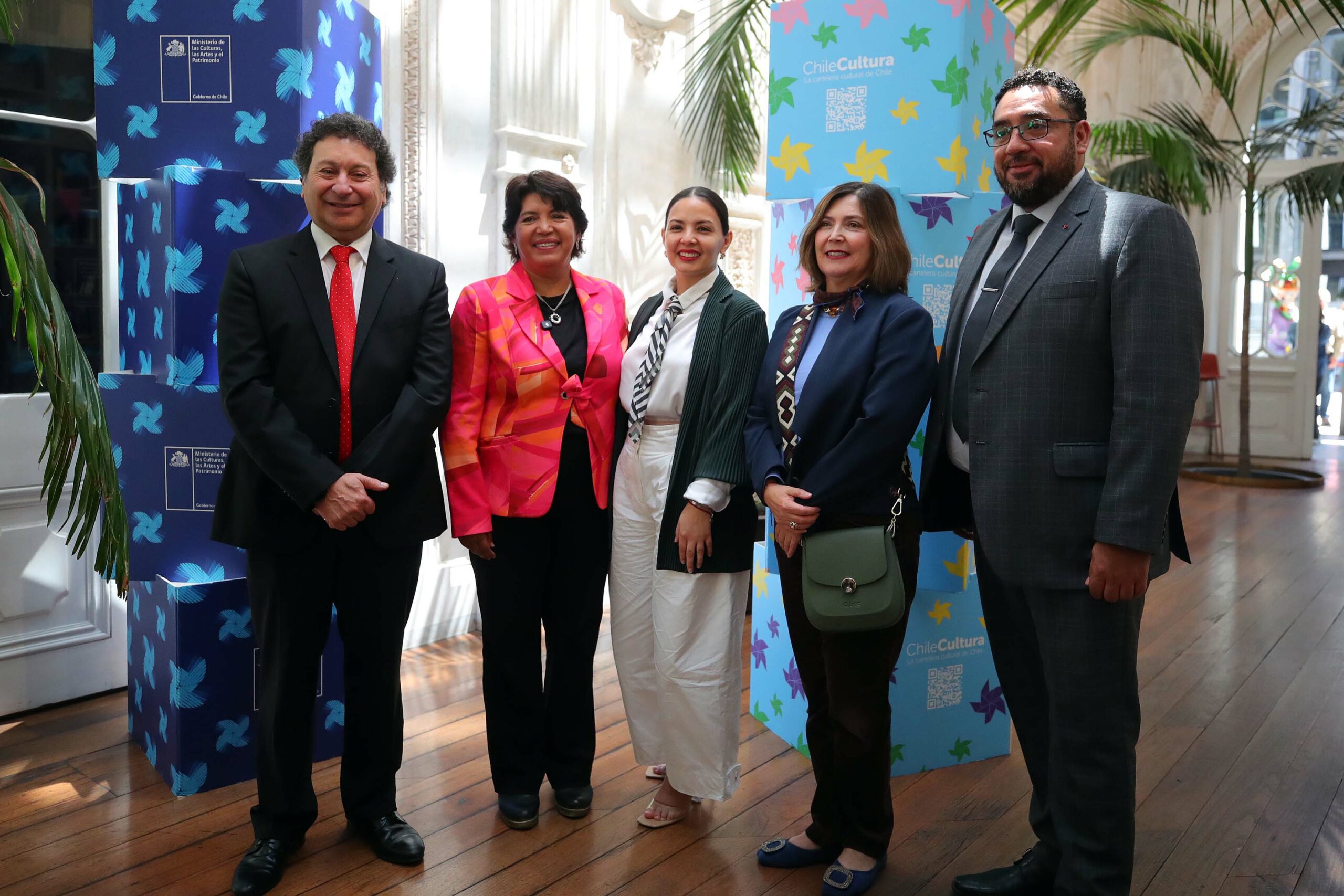 “Beca Gabriela Mistral de Caserones” beneficiará a profesores rurales de Tierra Amarilla