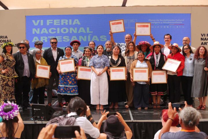 Ministerio de las Culturas entrega Sello Artesanía Indígena 2025
