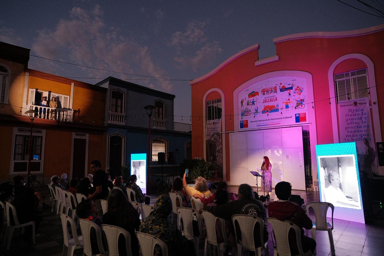 Arica rinde homenaje a Gabriela Mistral y su legado