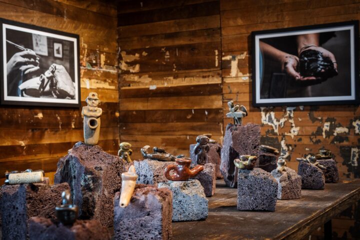 Tradición y cerámica mapuche contemporánea dialogan en proyecto sobre kitra o pipa