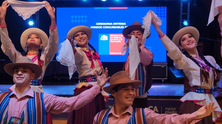 Realizan ceremonia de entrega de resultados de los Fondos de Cultura 2026 en Arica y Parinacota