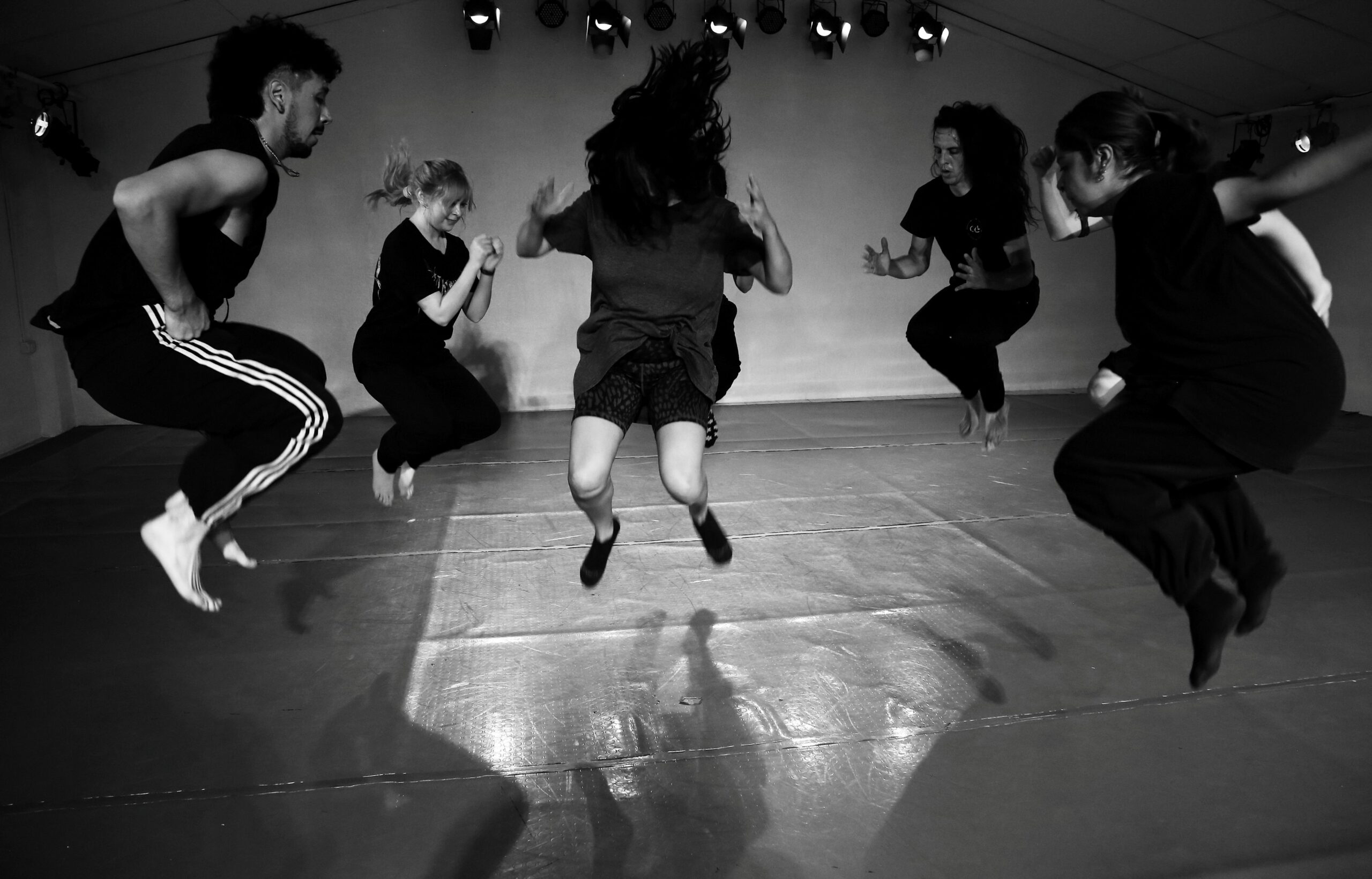 Abren convocatoria a residencia coreográfica “Movimientos del Ocaso” en el Biobío