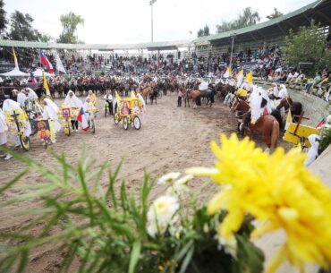 Ministro de las Culturas participó en la Misa de Cuasimodo en Lo Barnechea