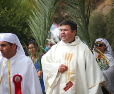 Ministro de las Culturas participó en la Misa de Cuasimodo en Lo Barnechea