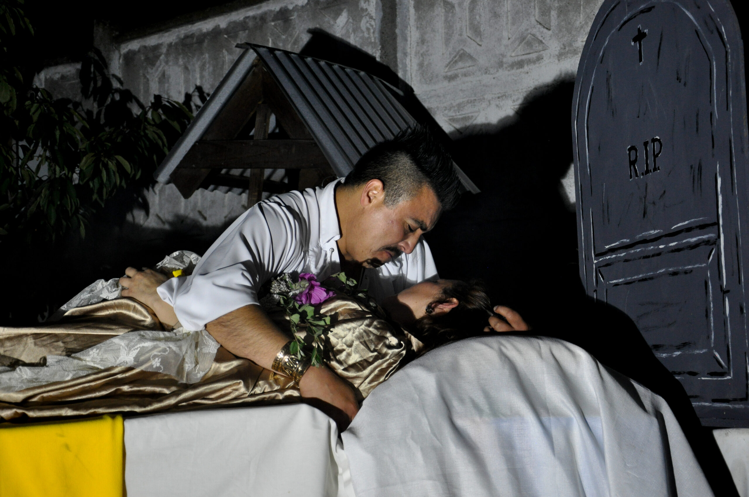 El romance de Shakespeare revive en la Galería Palace de Punta Arenas