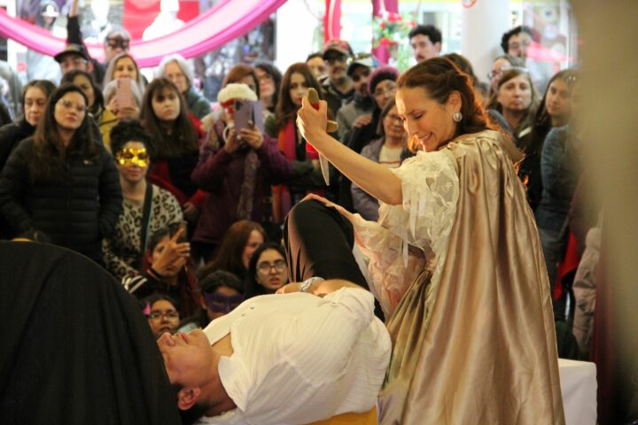 Galería Palace viajó a la época del renacentismo para celebrar el Día del Libro