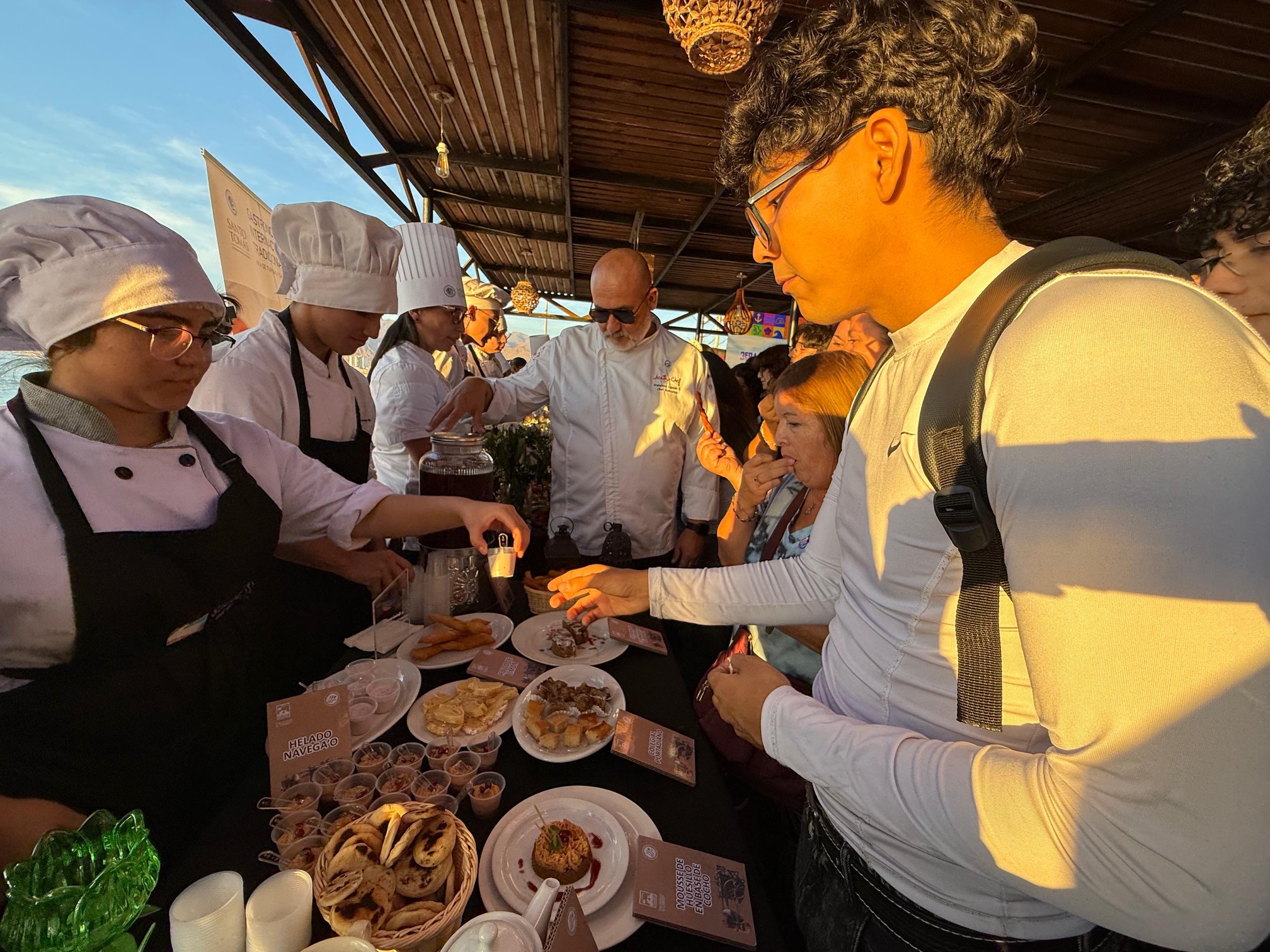 Tercera versión de “Ruta de Sabores” reunió Gastronomía, Identidad y Fomento Lector en Antofagasta