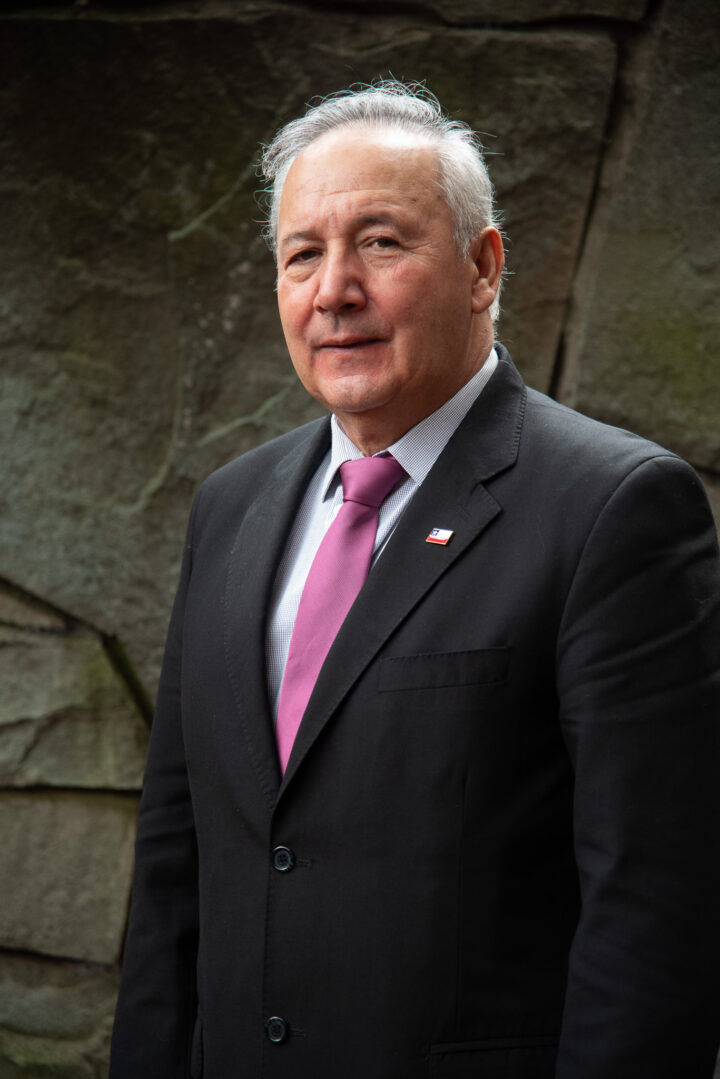 Sergio Becerra asume como secretario regional ministerial de las Culturas, las Artes y el Patrimonio de Aysén