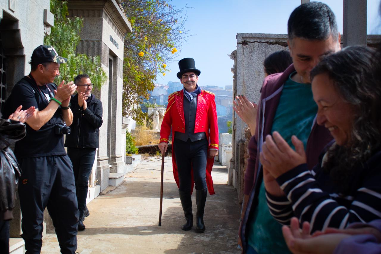 Conmemoran Día Internacional del Circo con romería y acto cultural en el Museo de Historia Natural de Valparaíso