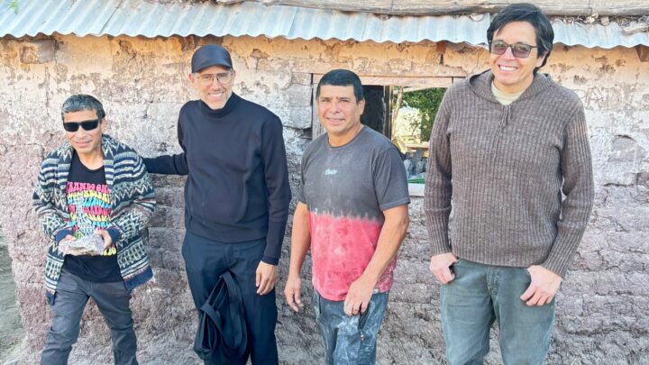 De París a Combarbalá: encuentro en la Bienal Revelations