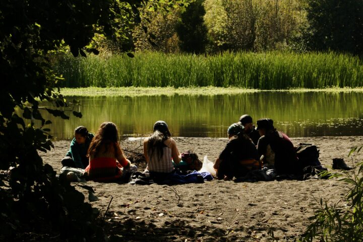Investigación escénica en el Biobío cruza danza, agua y crisis ecológica