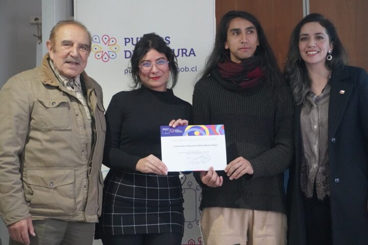 Seremi Los Ríos entregó 140 millones de pesos a 13 puntos de cultura comunitaria