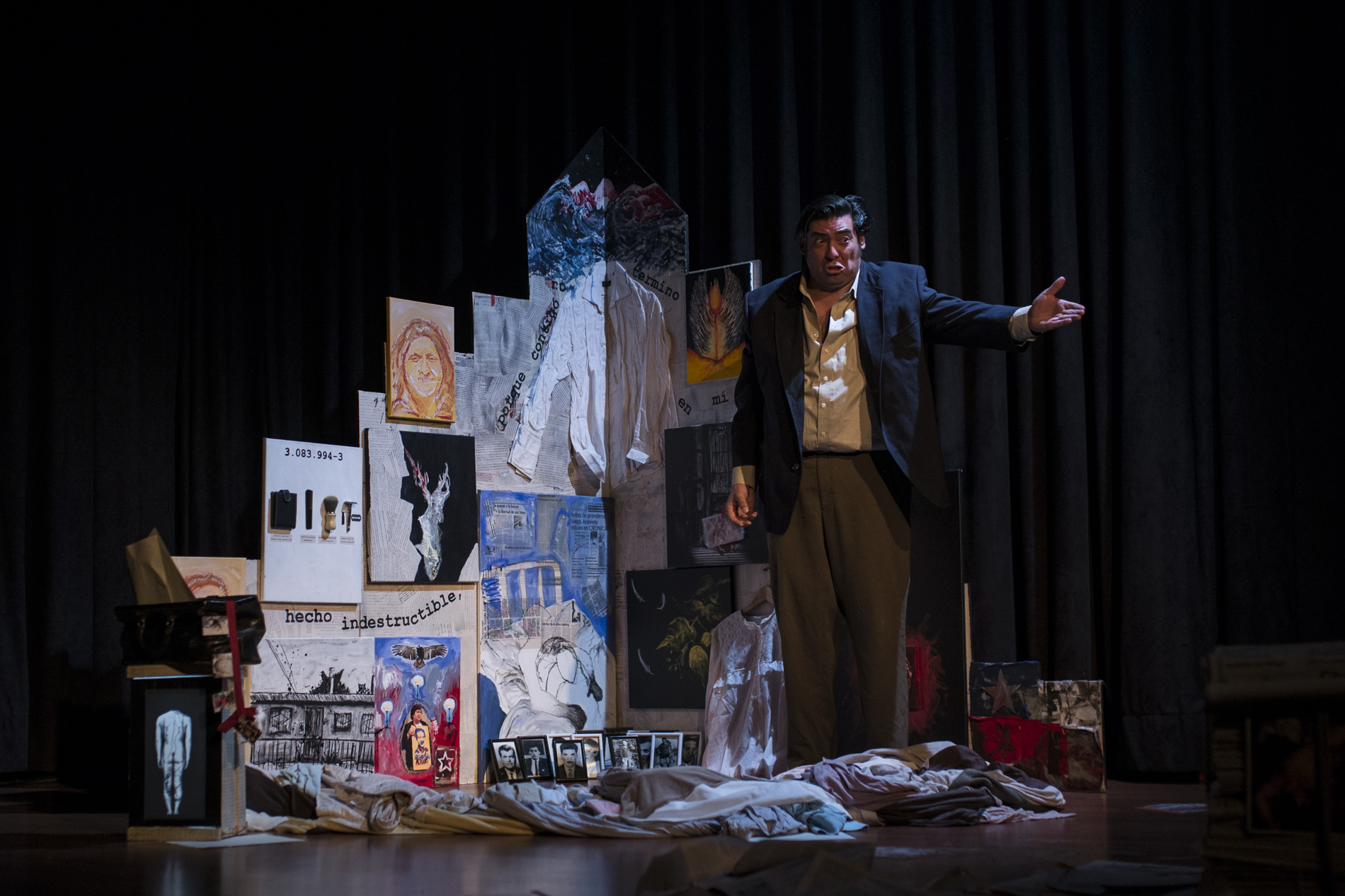 Archivo de Teatro de Concepción sistematiza 25 años de historia y prepara lanzamiento de repositorio digital