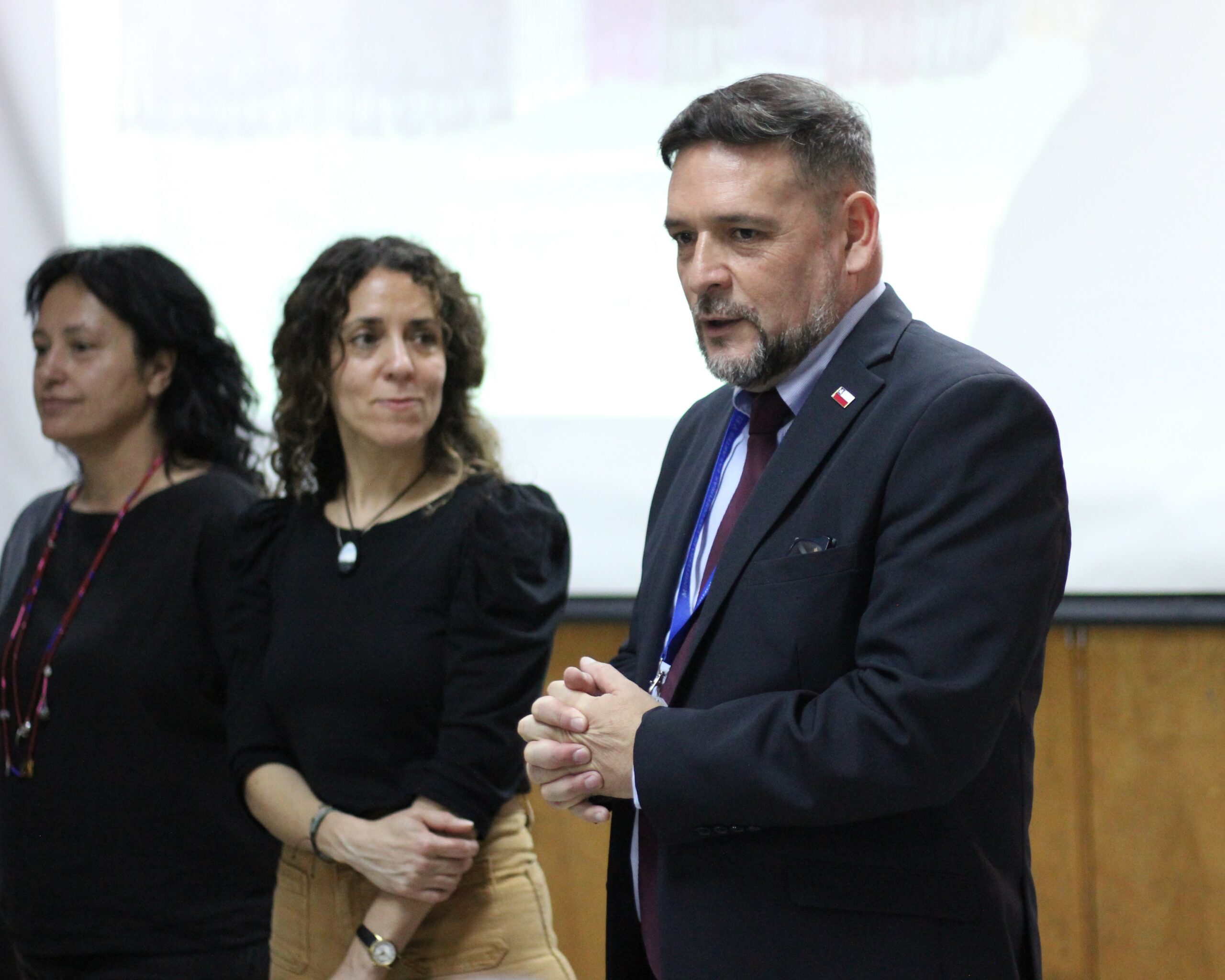 Dictan en Arica diplomado gratuito en artes y oficios para creadores locales