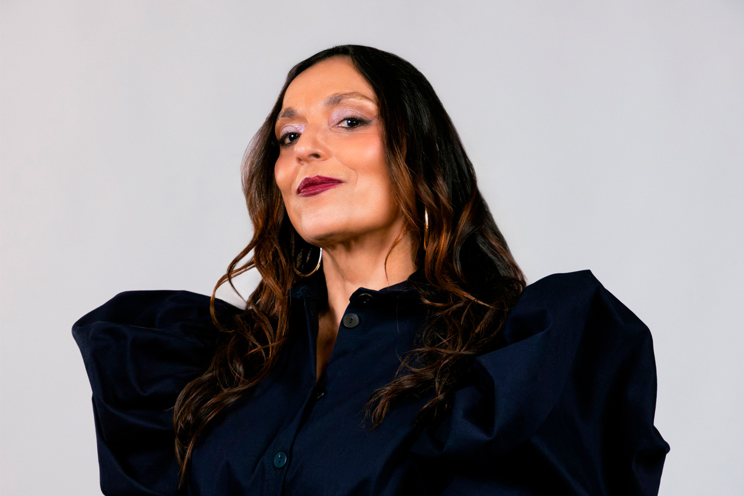 Ministerio de las Culturas cierra celebración del Día de la Música Chilena con concierto de Javiera Parra en Plaza Ñuñoa